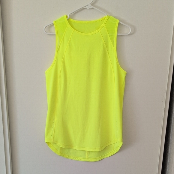 lululemon athletica Tops - lululemon athletica Womens 6 Sculpt Tank Yellow Activewear Athleisure Workout